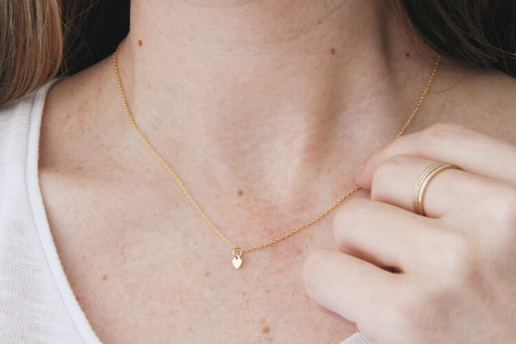 Mini heart necklace